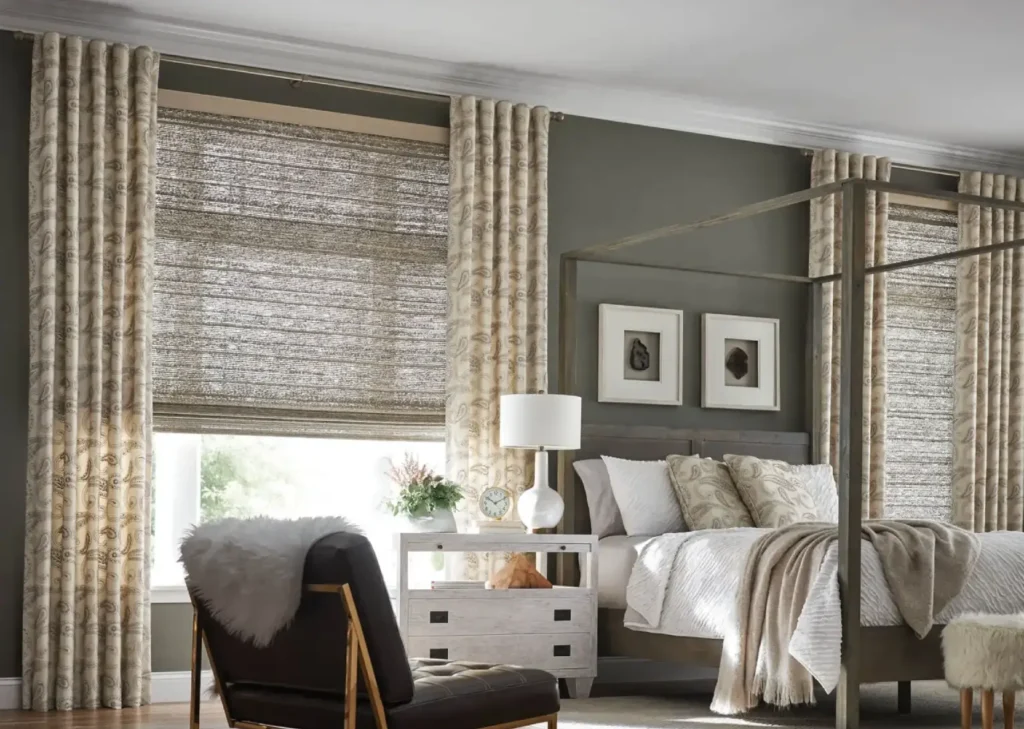 Natural Drapes and Drapery in Bedroom